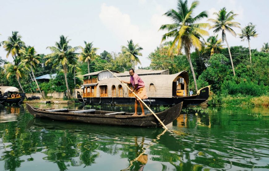 Mesmerizing Kerala Backwaters Tour Package gallery