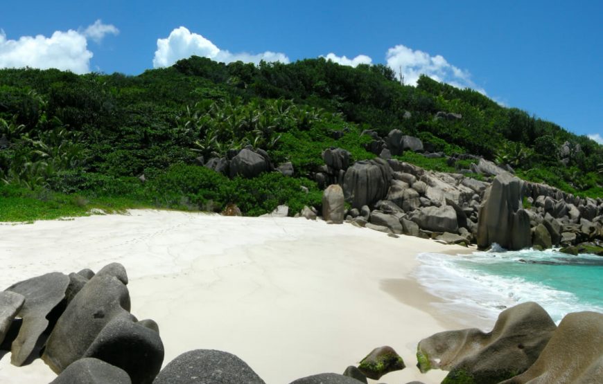 Seychelles Family Adventure: Unforgettable Moments Await gallery